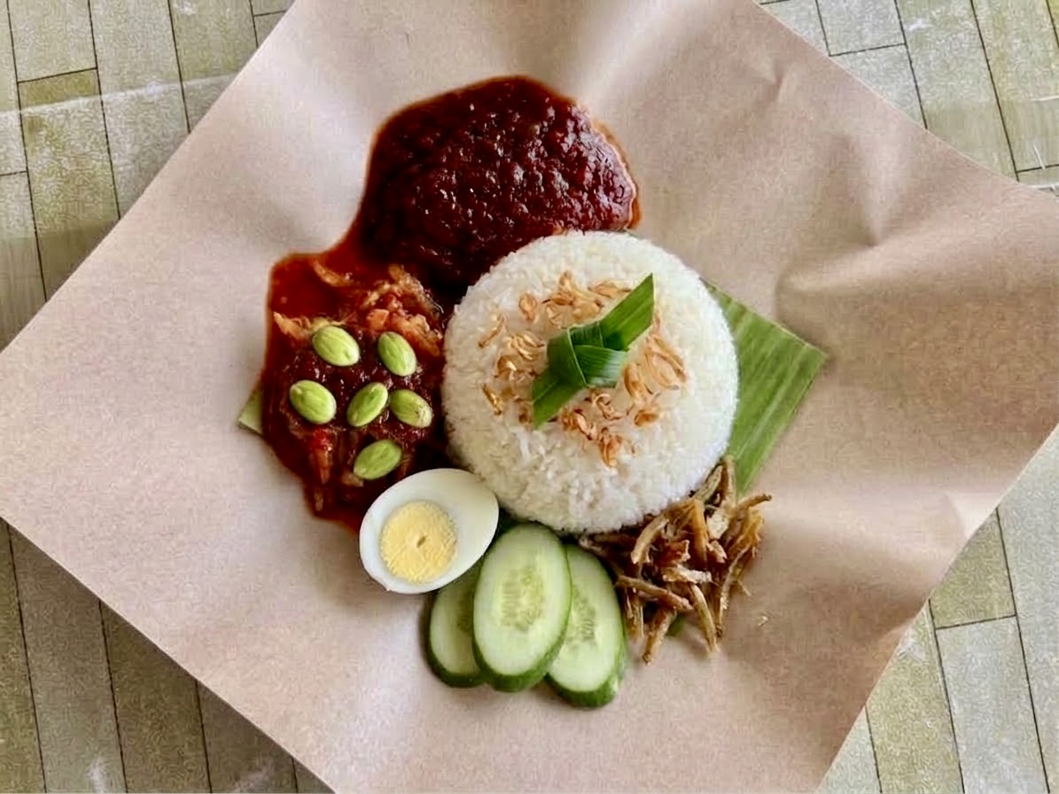 Nasi Lemak Sambal Ikan Bilis Petai